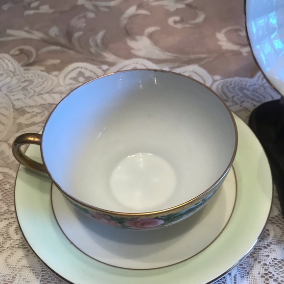 CUPS AND SAUCERS VINTAGE - Picture 6 of 12